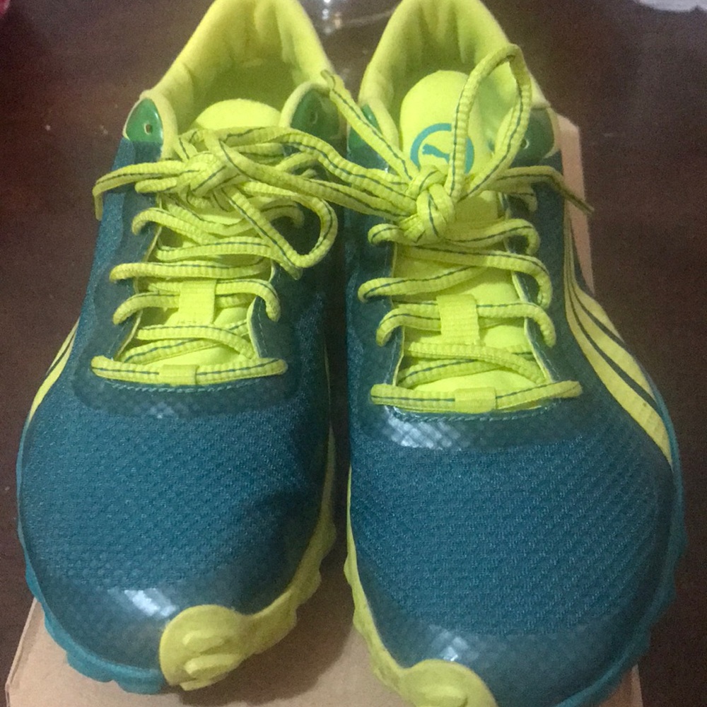 Used puma Faas Foam shoes